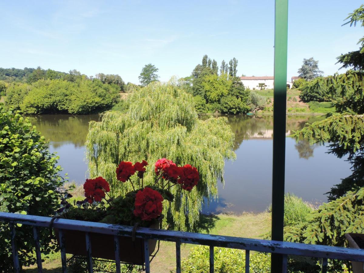 Pineuilh Le Jardin Des Cygnes Bed & Breakfast エクステリア 写真